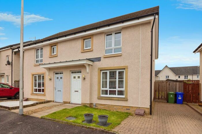 3 Bedroom Semi-Detached House For Sale In Duncan Place, Highland Gate, Stirling, FK8