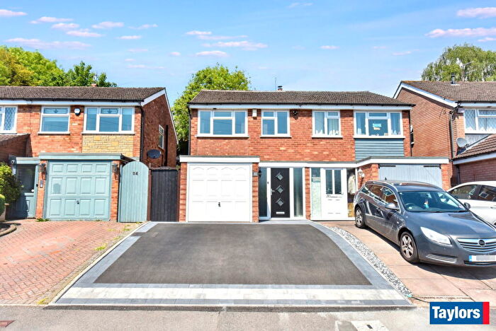 2 Bedroom Semi-Detached House For Sale In Kingswinford, Tiverton Close, DY6