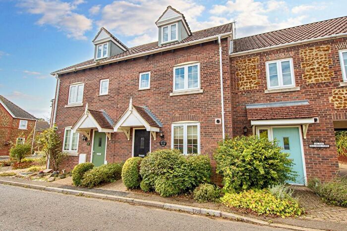 4 Bedroom Terraced House To Rent In The Old Coal Yard, Snettisham, PE31