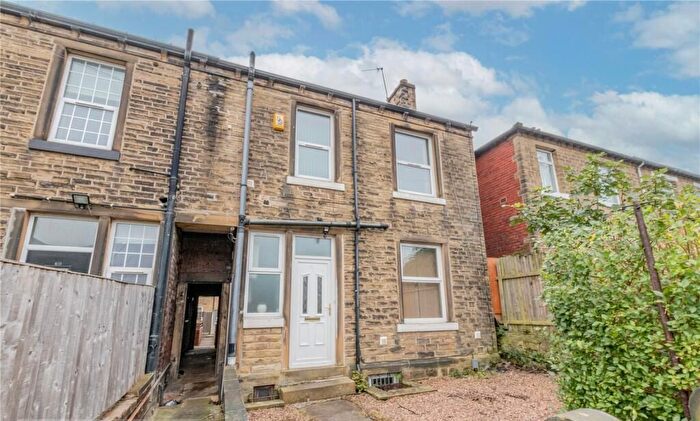 3 Bedroom Terraced House To Rent In Clement Street, Huddersfield, HD1
