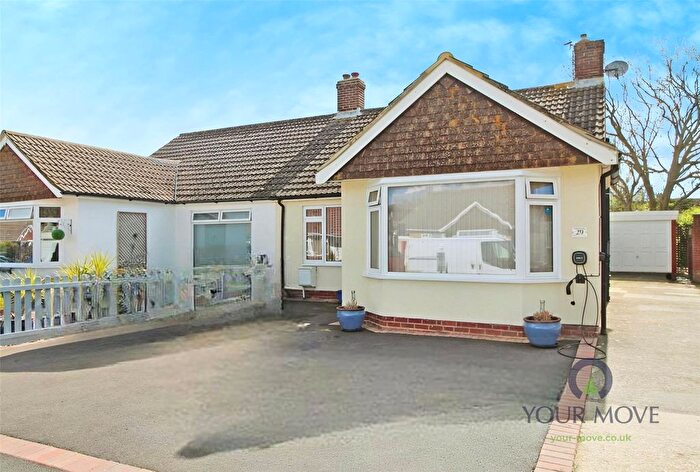 2 Bedroom Bungalow To Rent In Millstream Gardens, Polegate, East Sussex, BN26