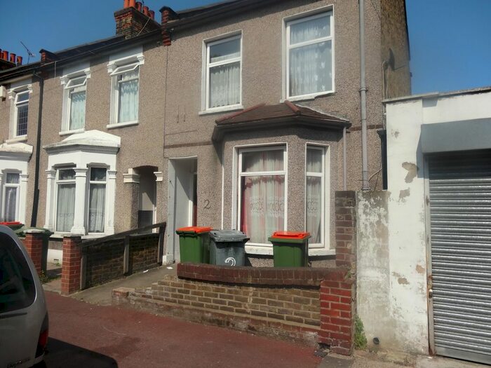 3 Bedroom Terraced House To Rent In Ashford Road, London, E6