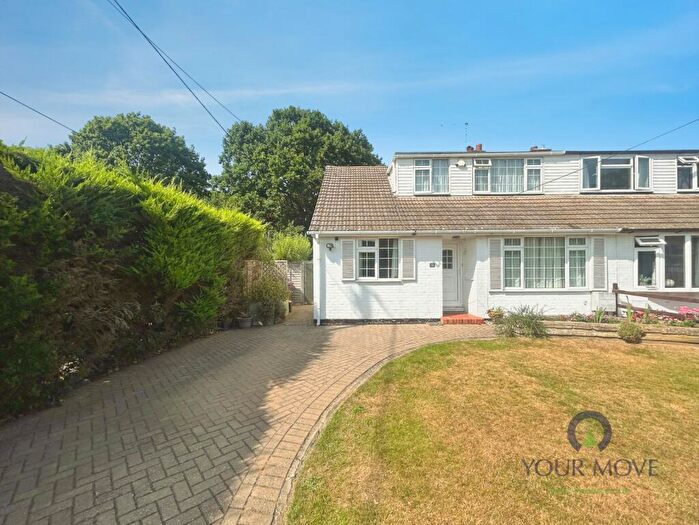 3 Bedroom Semi Detached House For Sale In Charlesford Avenue, Kingswood, Maidstone, Kent, ME17