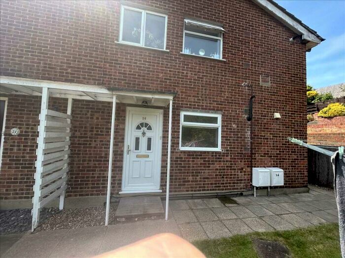 2 Bedroom Maisonette To Rent In Alton Close, Bexley, DA5
