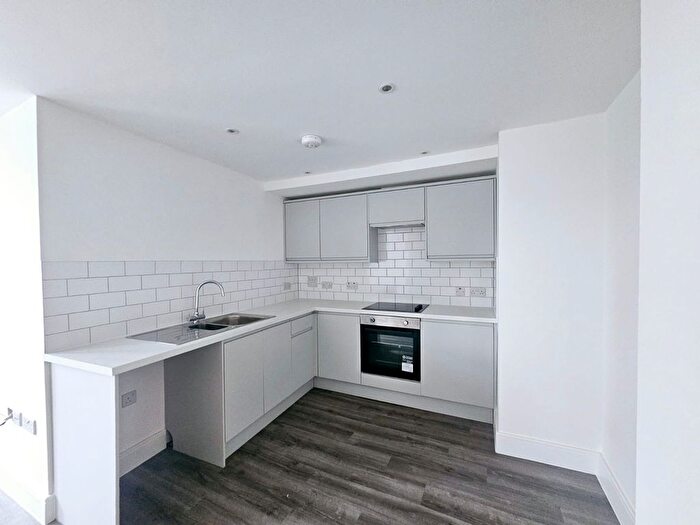 1 Bedroom Flat To Rent In College Place, Southampton, SO15