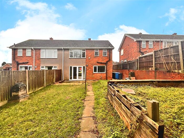 3 Bedroom Semi-Detached House For Sale In Yew Tree Crescent, Burton-On-Trent, Staffordshire, DE15