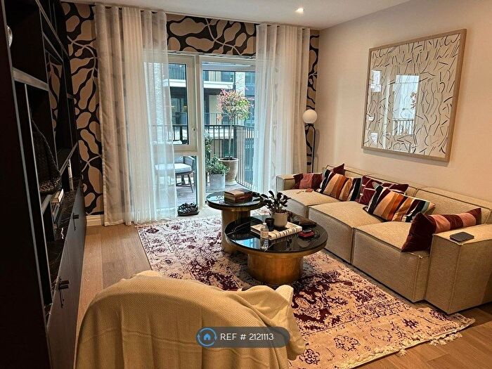 2 Bedroom Flat To Rent In Savoy House, London, SW6