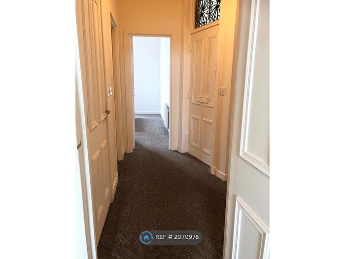 2 Bedroom Flat To Rent In Darleith St, Glasgow, G32