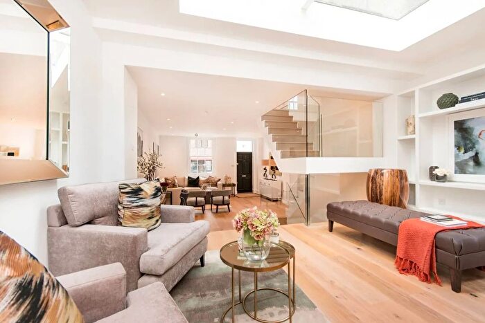 3 Bedroom Terraced House For Sale In Broadley Street, St Johns Wood, NW8