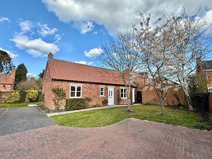 2 Bedroom Detached Bungalow To Rent In Low Street, Collingham, Newark, NG23