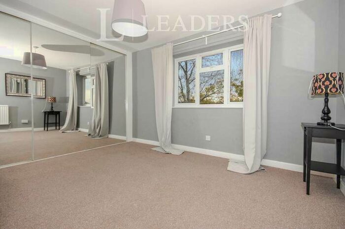 2 Bedroom Apartment To Rent In Albion Street, Kenilworth, CV8