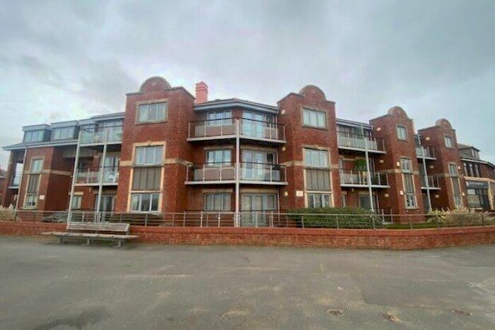 2 Bedroom Flat To Rent In The Sands, Blackpool, FY4