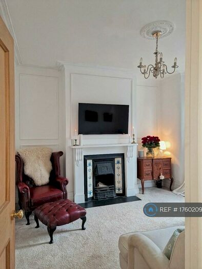 2 Bedroom Terraced House To Rent In Station Road, Bristol, BS34