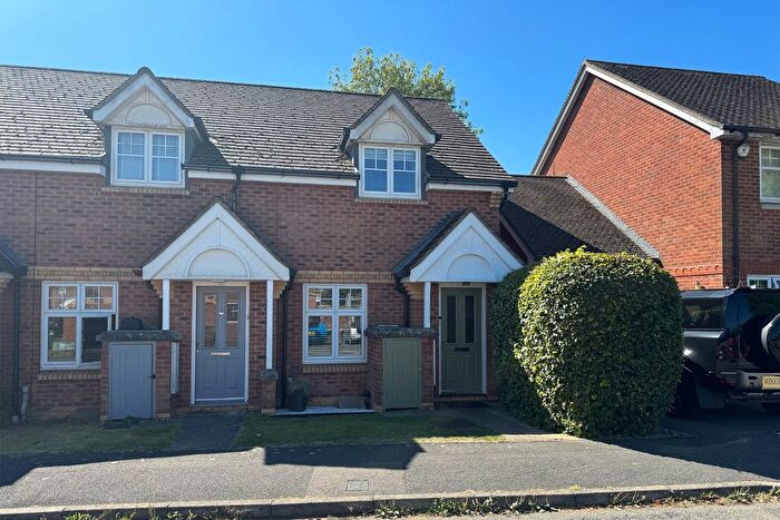 2 Bedroom End Of Terrace House For Sale In Maybush Gardens, Prestwood, Great Missenden, HP16