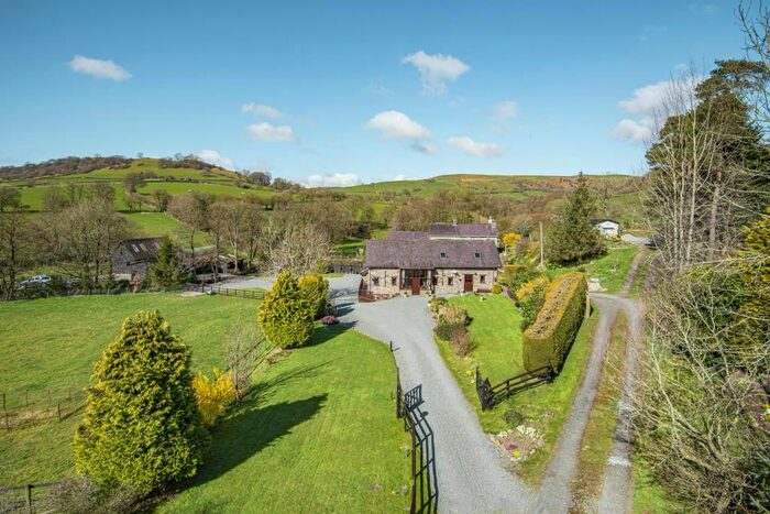 4 Bedroom Detached House For Sale In Bettws, Hundred House, Llandrindod Wells, LD1