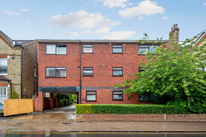 2 Bedroom Flat To Rent In Hartfield Road, Wimbledon, SW19