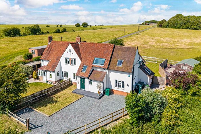 4 Bedroom Semi-Detached House For Sale In Sunrise Hill, East Ilsley, Newbury, Berkshire, RG20