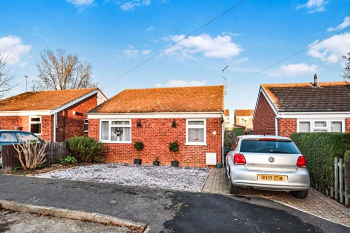 3 Bedroom Detached Bungalow For Sale In Lincoln Avenue, St. Ives, PE27
