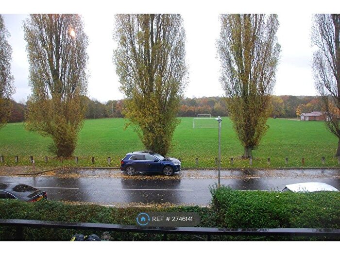 1 Bedroom Flat To Rent In Tempsford Avenue, Borehamwood, WD6