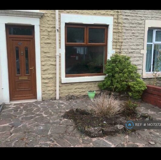 2 Bedroom Terraced House To Rent In Bolton Road, Blackburn, BB2