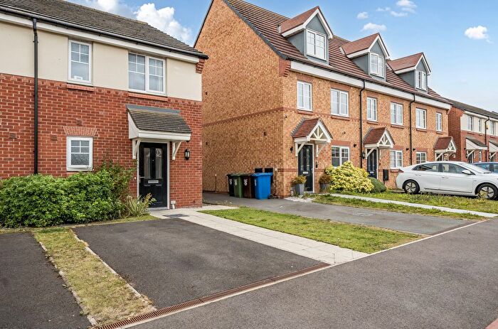 2 Bedroom End Of Terrace House For Sale In East Meadow Close, Golborne, Warrington, WA3