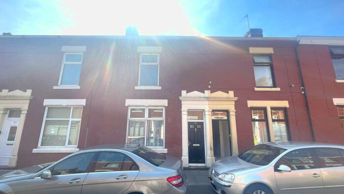 3 Bedroom Terraced House To Rent In Brixton Road, Preston, PR1