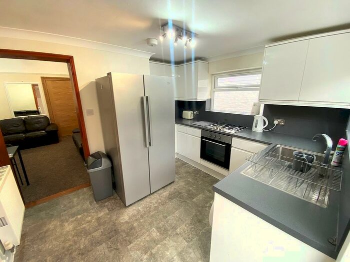 5 Bedroom Terraced House To Rent In Sandringham Road, Portsmouth, PO1