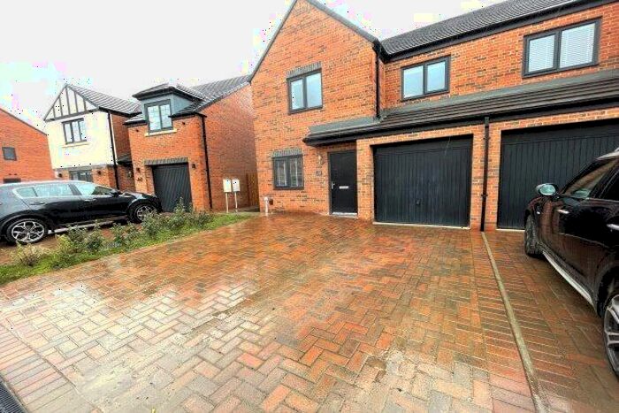 3 Bedroom Property To Rent In Corver Crescent, Newcastle Upon Tyne, NE13