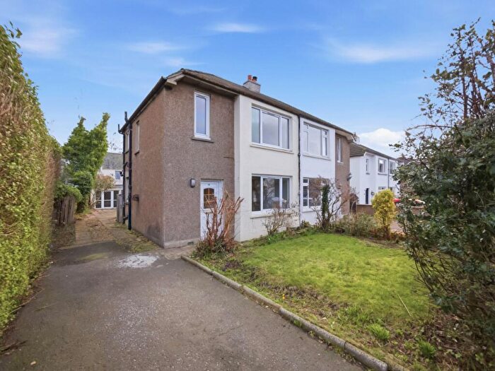 3 Bedroom Semi Detached House For Sale In Juniper Avenue, Juniper Green, Edinburgh, EH14