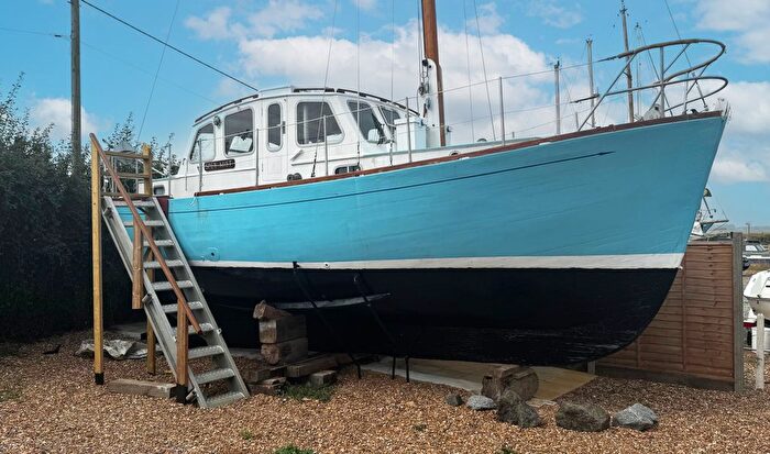 2 Bedroom Houseboat For Sale In The Drift, High Road, Trimley St. Mary, Felixstowe, IP11