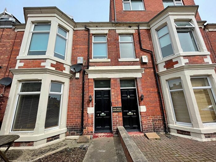 4 Bedroom Maisonette To Rent In Park Parade, Whitley Bay, NE26