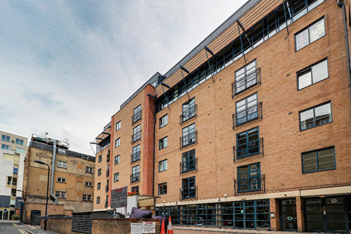 1 Bedroom Flat To Rent In Bateman's Row, London, EC2A