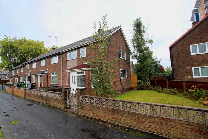 2 Bedroom Terraced House To Rent In Willaston Way, Wilmslow, Cheshire, SK9