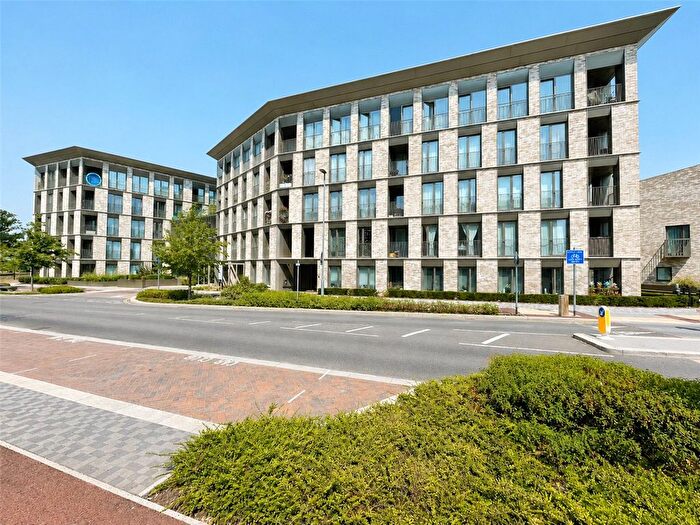 2 Bedroom Flat For Sale In Rudduck Way, Cambridge, CB3