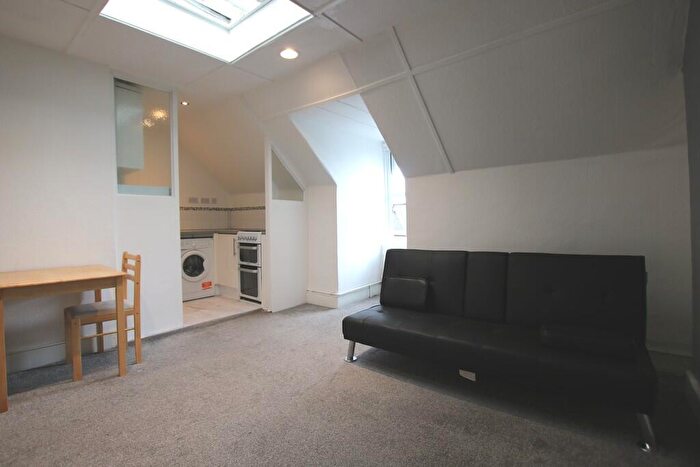 1 Bedroom Flat To Rent In St. Julians Road, London, NW6