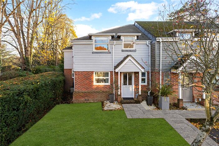 4 Bedroom End Of Terrace House For Sale In Pendenza, Cobham, Surrey, KT11