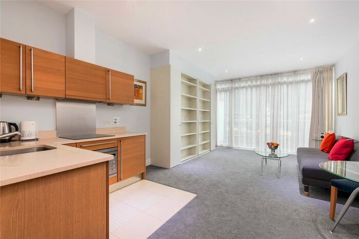 Studio To Rent In Howard Building, Chelsea Bridge Wharf, London, SW11