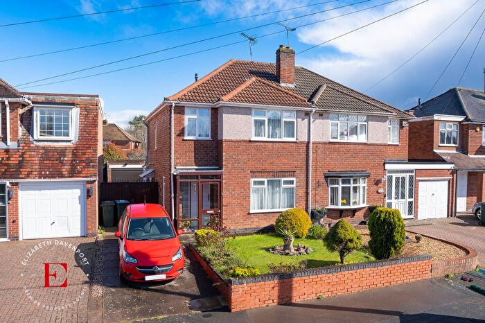 3 Bedroom Semi Detached House For Sale In Daleway Road, Finham, CV3