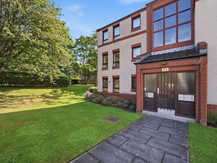 2 Bedroom Flat For Sale In / Polwarth Terrace, Edinburgh, EH11