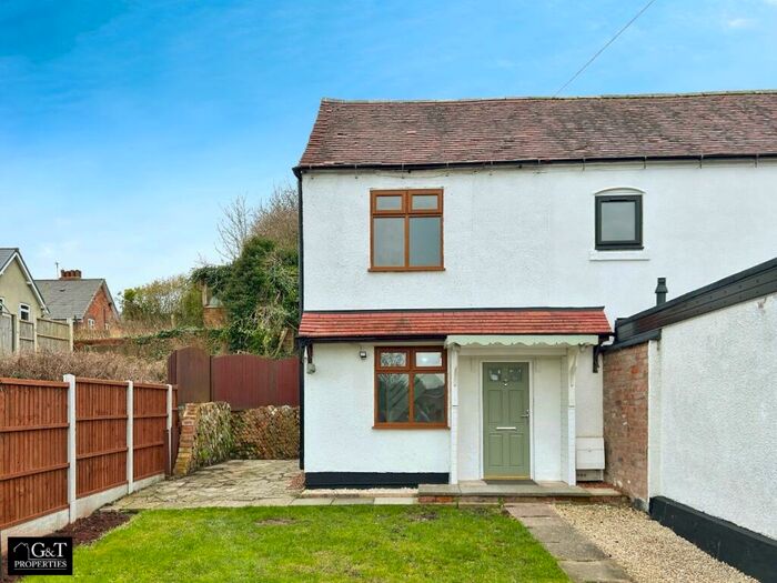 2 Bedroom Cottage To Rent In Birch Terrace, Dudley, DY2
