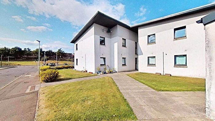 2 Bedroom Flat To Rent In Kinross, Perth And Kinross, KY13
