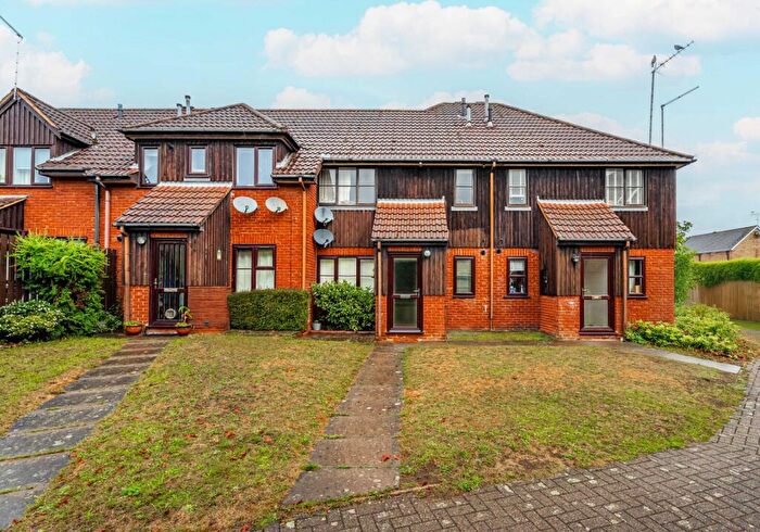 1 Bedroom Maisonette To Rent In Mount Road, Wheathampstead, St. Albans, Hertfordshire, AL4