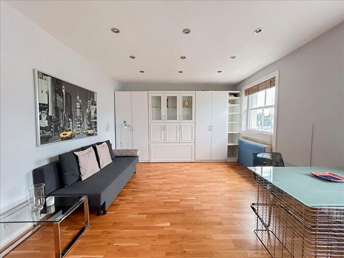 Studio To Rent In Colville Gardens, Notting Hill, London, Kensington &amp; Chelsea, W11