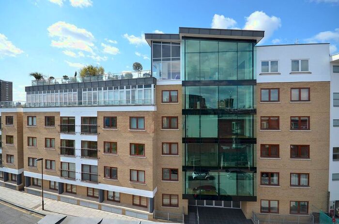 2 Bedroom Flat To Rent In Graham Street, Angel, London, N1