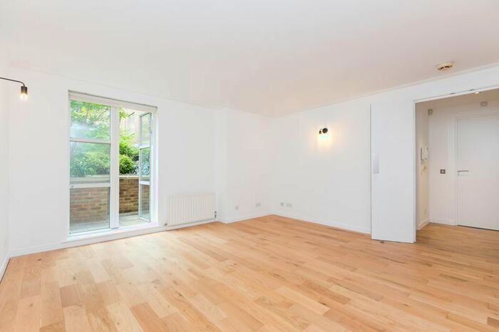 2 Bedroom Flat To Rent In Vincent Square, London, SW1P
