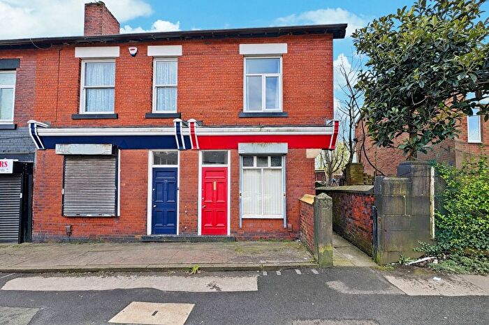 6 Bedroom End Terrace House For Sale In Deane Road, Bolton, BL3