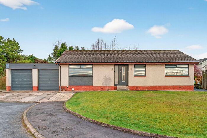 3 Bedroom Detached Bungalow For Sale In Bankhead Place, Stewarton, KA3