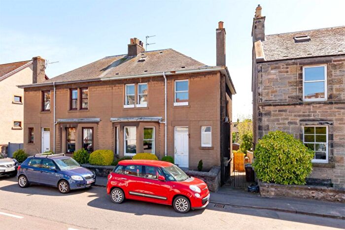 4 Bedroom Semi-Detached House For Sale In Main Street, Aberdour, Fife, KY3