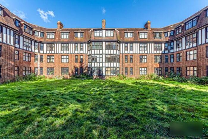 1 Bedroom Flat For Sale In Park Hill Court, Croydon, CR0