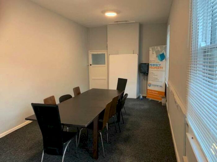 Office Commercial To Rent In Market Place, Ilkeston, DE7